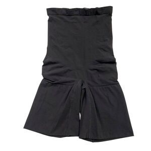 Spanx Sculpt Seamless Power Series High-Waisted Mid-Thigh Short Womens 1X Black